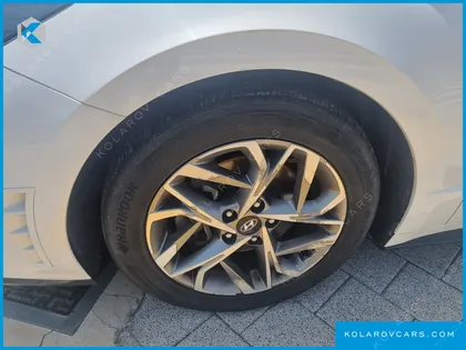 HYUNDAI SONATA 2.0