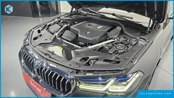 BMW 5 SERIES 530E M SPORT