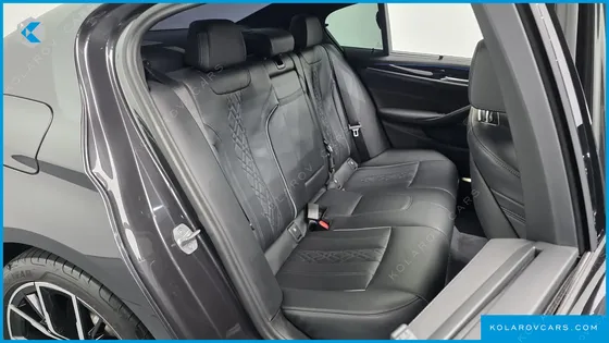 BMW 5 SERIES 530E M SPORT