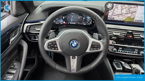 BMW 5 SERIES 530E M SPORT