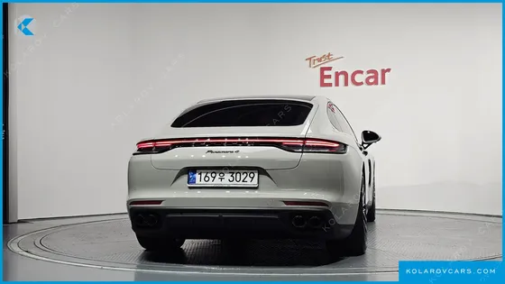 PORSCHE PANAMERA 2.9 AWD E-HYBRID PLATINUM EDITION