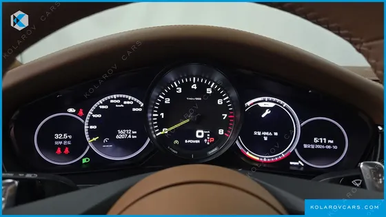 PORSCHE PANAMERA 2.9 AWD E-HYBRID PLATINUM EDITION