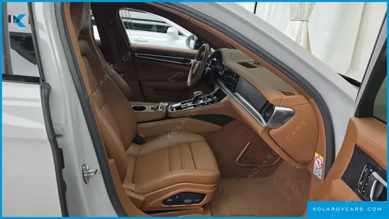 PORSCHE PANAMERA 2.9 AWD E-HYBRID PLATINUM EDITION
