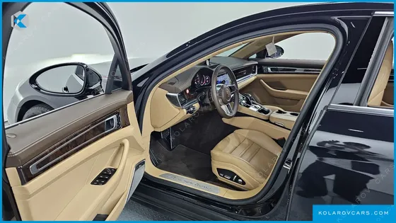 PORSCHE PANAMERA 4.0 TURBO