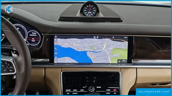 PORSCHE PANAMERA 4.0 TURBO