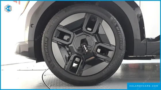 KIA EV9 LONG RANGE 4WD