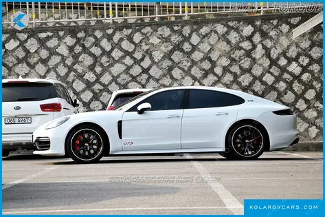 PORSCHE PANAMERA 4.0 GTS