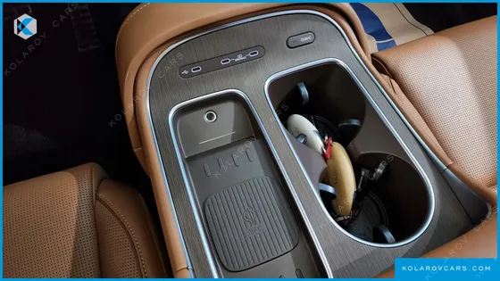 HYUNDAI PALISADE GASOLINE 2.5T 4WD 7-SEATER