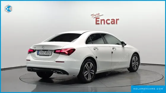MERCEDES A-CLASS A220 SEDAN