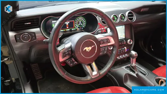 FORD MUSTANG GT CONVERTIBLE
