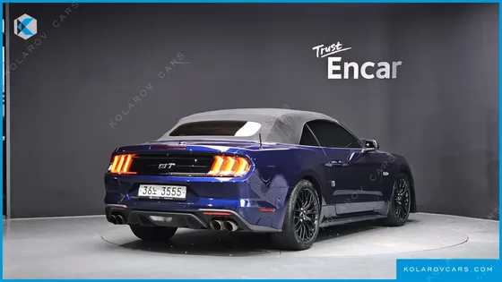 FORD MUSTANG GT CONVERTIBLE
