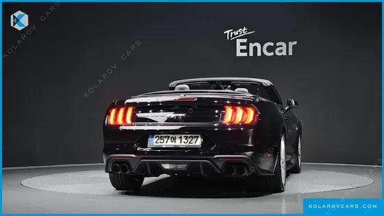 FORD MUSTANG GT CONVERTIBLE