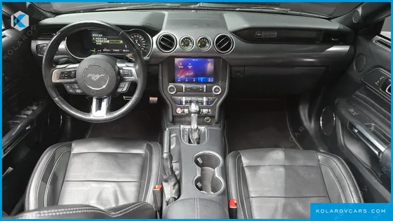 FORD MUSTANG GT CONVERTIBLE