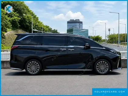 LEXUS LM 500H ROYAL