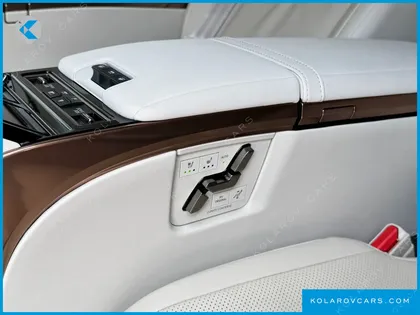 LEXUS LM 500H ROYAL