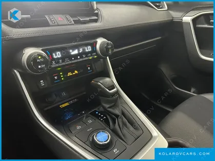 TOYOTA RAV4 2,5 4WD HYBRID LTD