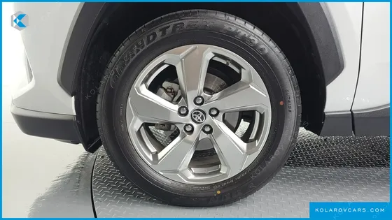 TOYOTA RAV4 2.5 4WD HYBRID