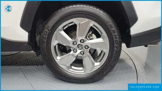TOYOTA RAV4 2.5 4WD HYBRID