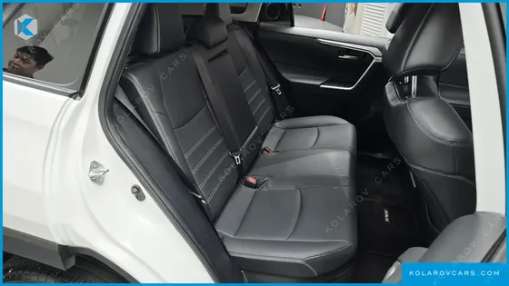 TOYOTA RAV4 2.5 2WD HYBRID XLE
