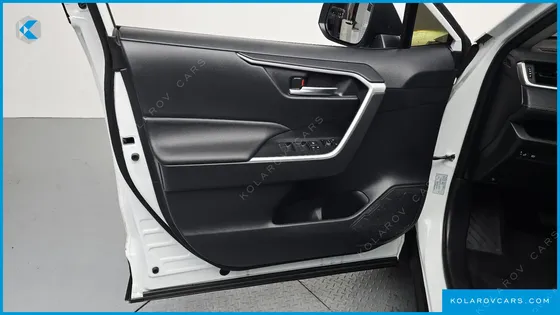 TOYOTA RAV4 2.5 2WD HYBRID XLE