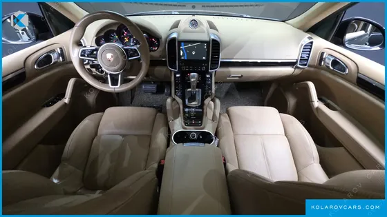PORSCHE CAYENNE 3.0 DIESEL PLATIUM EDITION