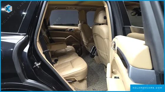 PORSCHE CAYENNE 3.0 DIESEL PLATIUM EDITION
