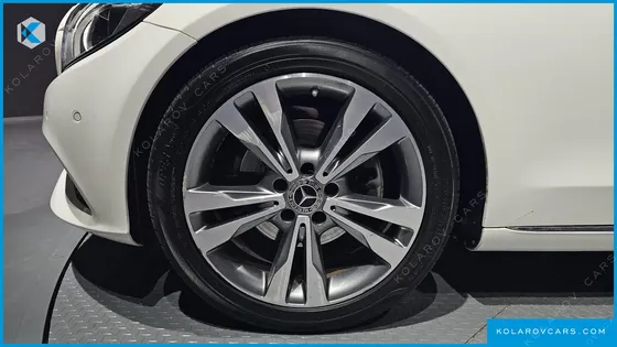MERCEDES C-CLASS C220 D AVANTGARDE