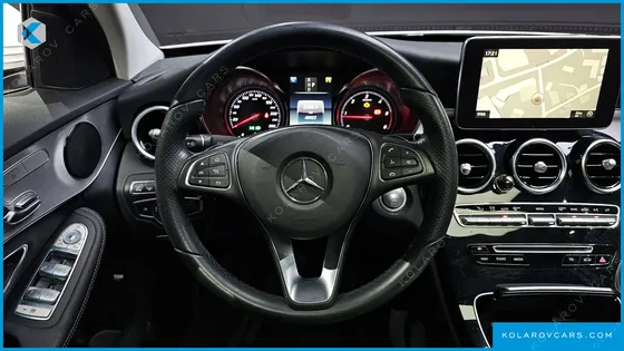MERCEDES C-CLASS C220 D AVANTGARDE