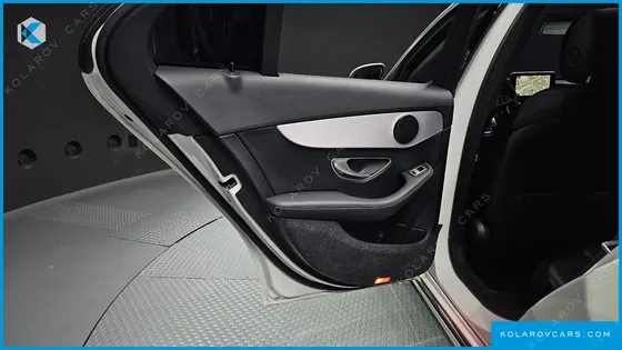 MERCEDES C-CLASS C220 D AVANTGARDE