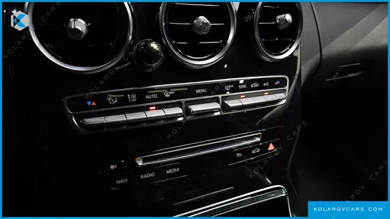 MERCEDES C-CLASS C220 D AVANTGARDE