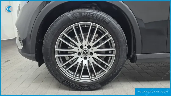 MERCEDES GLC-CLASS GLC300 4MATIC AVNATGARDE COUPE