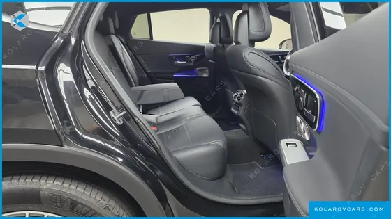 MERCEDES GLC-CLASS GLC300 4MATIC AVNATGARDE COUPE