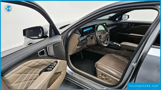 KIA K8 2.5 GASOLINE 2WD