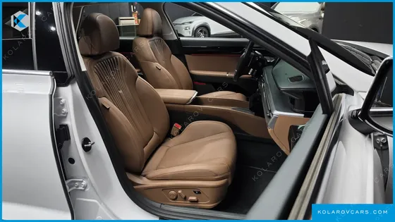 HYUNDAI GRANDEUR 2,5 GASOLINE 2WD