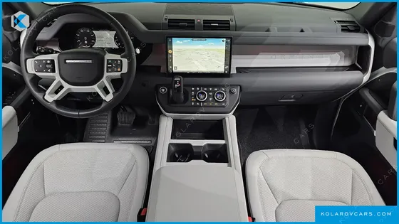 LAND ROVER DEFENDER 90 D250 X-DYNAMIC SE