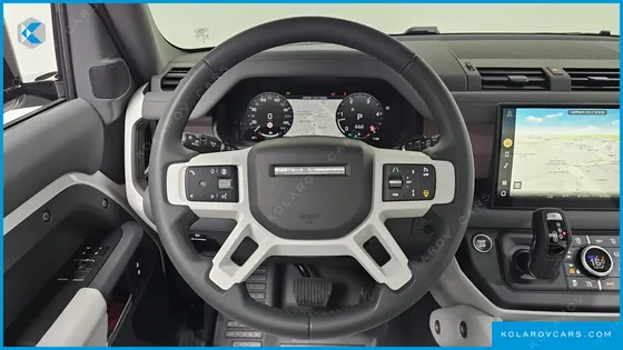 LAND ROVER DEFENDER 90 D250 X-DYNAMIC SE