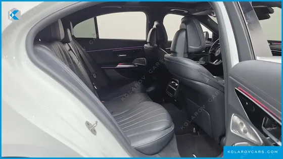 MERCEDES E-CLASS E300 4MATIC AMG LINE