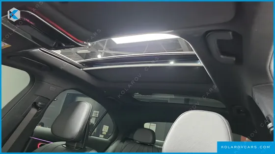 MERCEDES E-CLASS E300 4MATIC AMG LINE