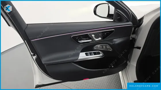MERCEDES E-CLASS E300 4MATIC AMG LINE