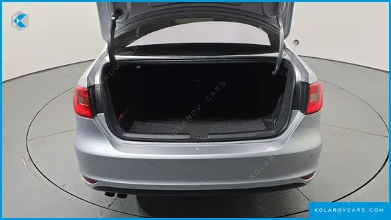 VOLKSWAGEN JETTA 2.0 TDI