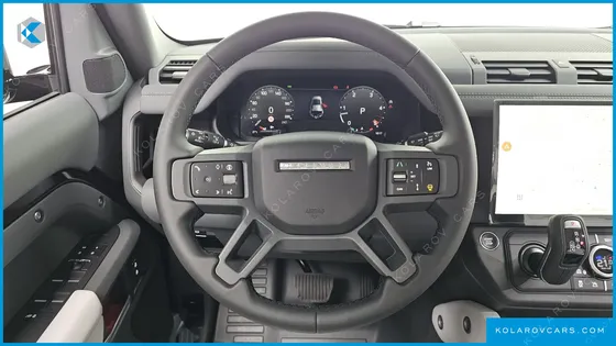 LAND ROVER DEFENDER 110 D250 X-DYNAMIC SE