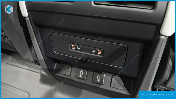 LAND ROVER DEFENDER 110 D250 X-DYNAMIC SE