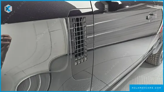 LAND ROVER DEFENDER 110 D250 X-DYNAMIC SE