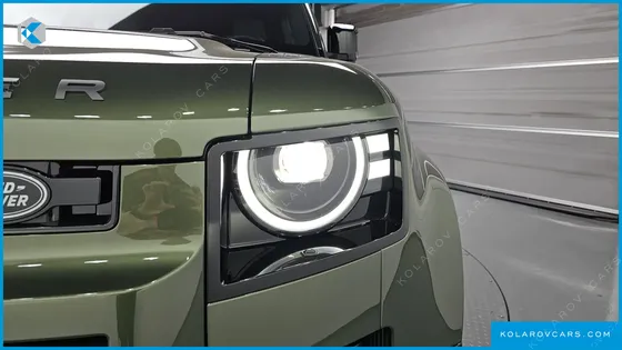 LAND ROVER DEFENDER 110 D250 X-DYNAMIC SE