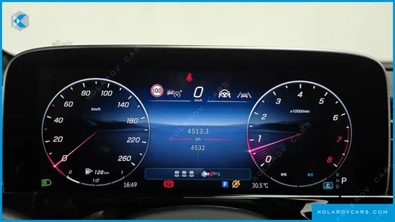 MERCEDES E-CLASS E300 4MATIC AMG LINE