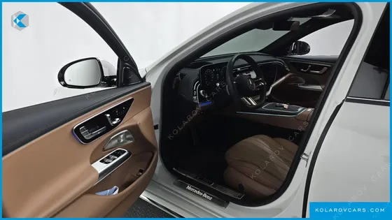 MERCEDES E-CLASS E300 4MATIC AMG LINE