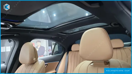 MERCEDES E-CLASS E300 4MATIC AMG LINE
