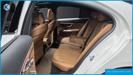 MERCEDES E-CLASS E300 4MATIC EXCLUSIVE