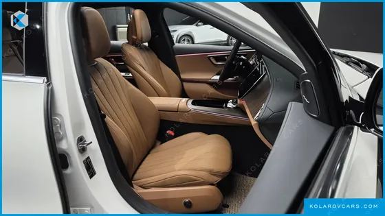 MERCEDES E-CLASS E300 4MATIC EXCLUSIVE