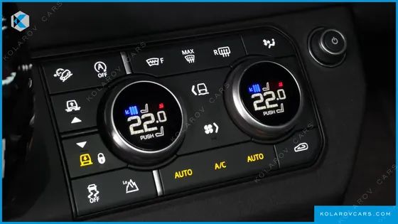 LAND ROVER DEFENDER 110 D300 75TH EDITION